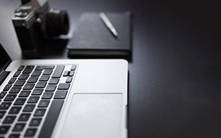 开云平台-英格兰羽毛球队战胜马来西亚，陶菲克燃爆赛场再现传奇